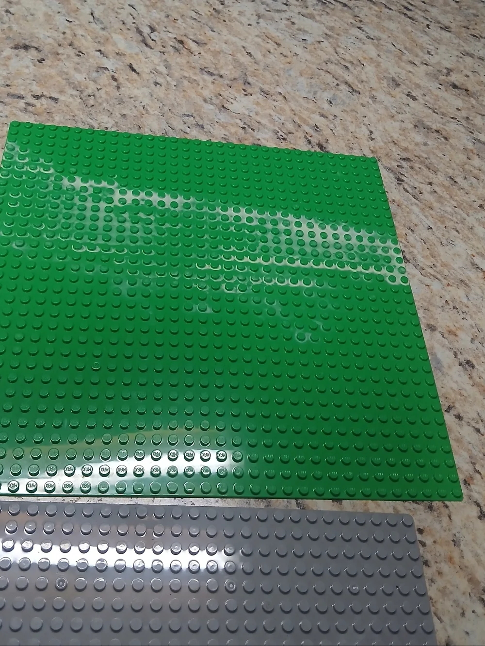 Legos Assorted Mix Over 2.5# & 2 Baseplates - Picture 7 of 16